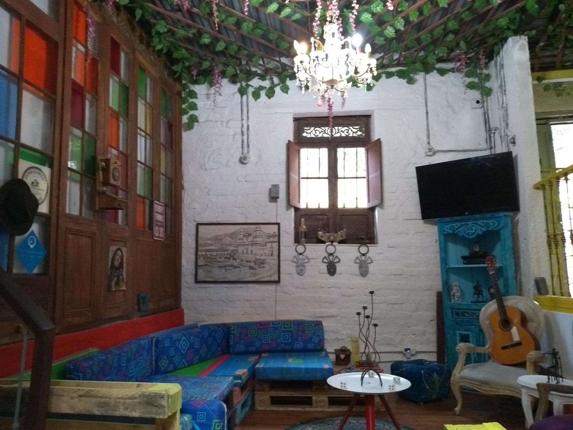 Lima Limon Candelaria Hostel Bogota Exterior photo