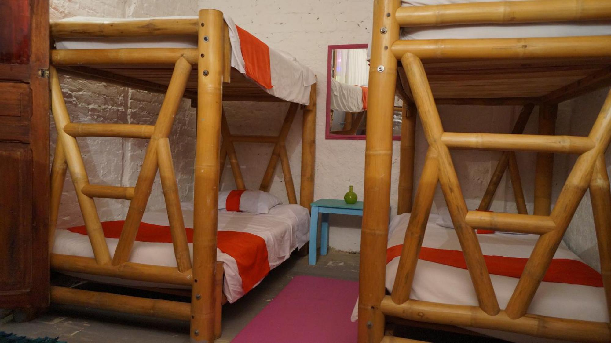 Lima Limon Candelaria Hostel Bogota Exterior photo